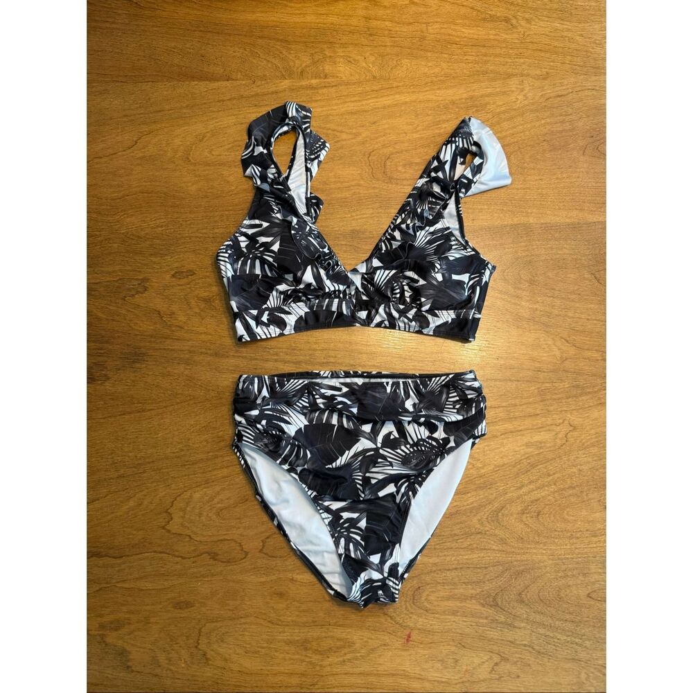 Catherine Malandrino Women’s 2-Piece Ruffled Floral Bikini Set Black White Large